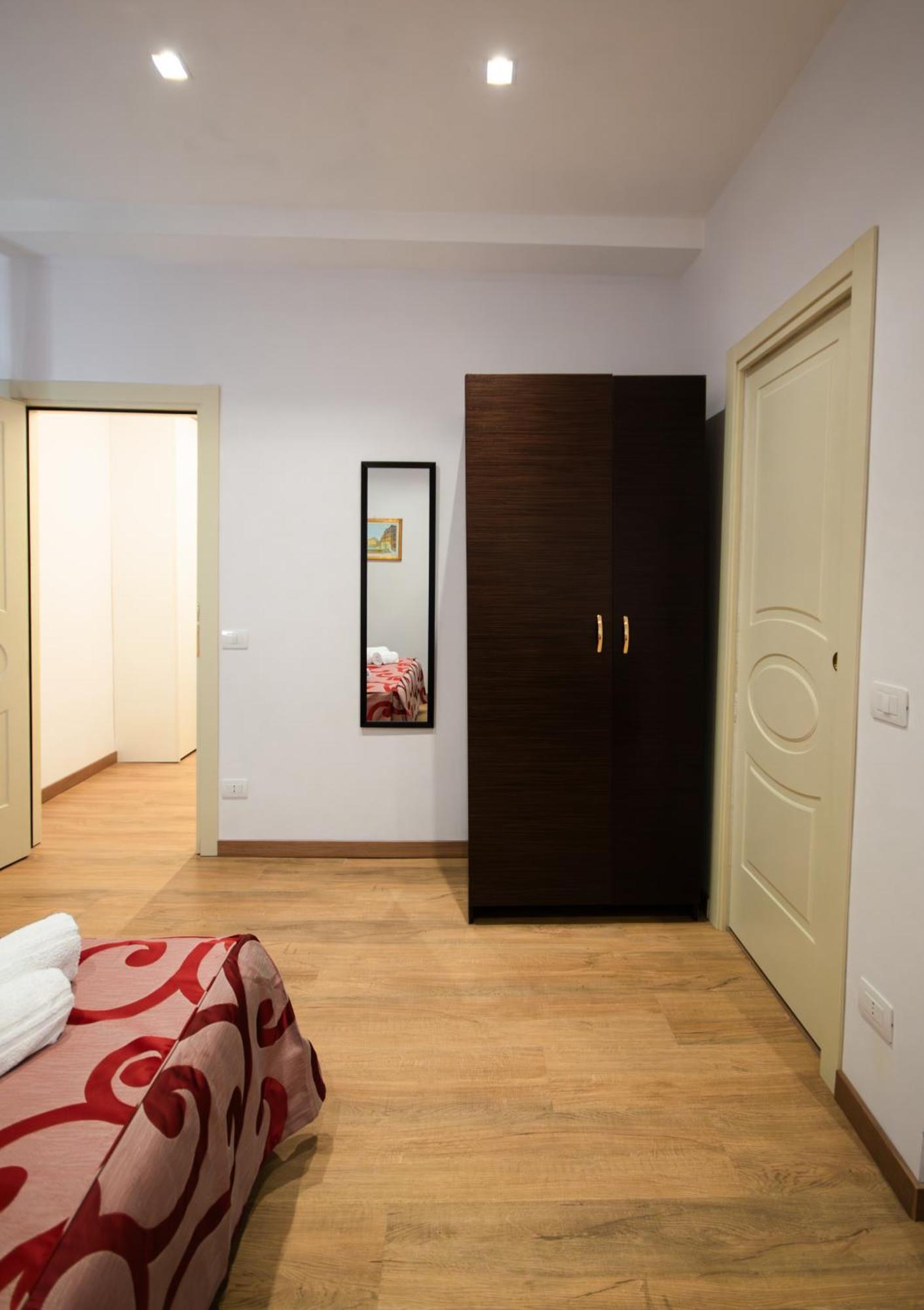 Mbs Marconi Bridge Suites Guest House روما المظهر الخارجي الصورة
